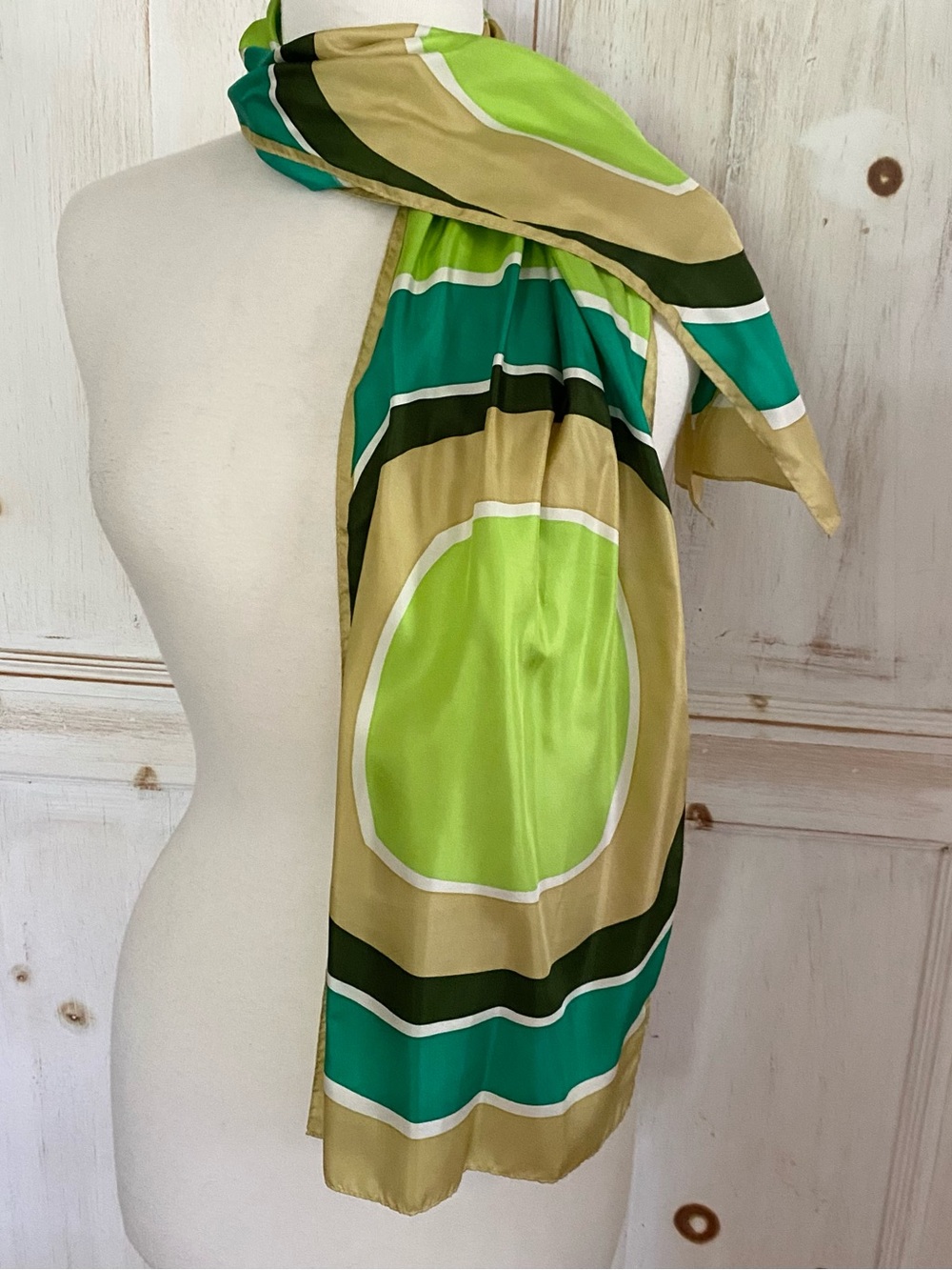 Vintage 100% Silk Scarf Abstract Design - Picture 9 of 10